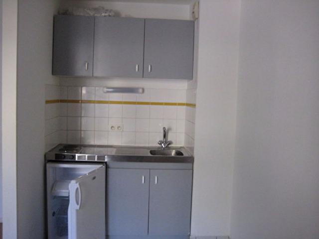 Location Appartement 1 pièce 28m² EPERNON 28230