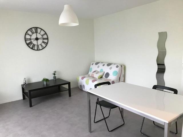 Location Appartement 1 pièce 28m² GRENOBLE 38100
