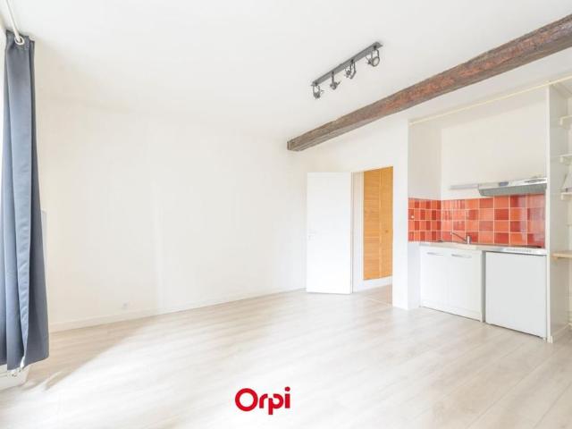 Location Appartement 1 pièce 28m² LA ROCHELLE 17000