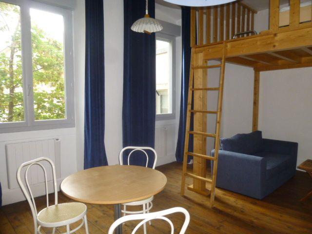 Location Appartement 1 pièce 28m² LE PUY EN VELAY 43000