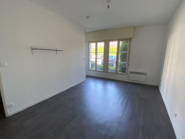 Location Appartement 1 pièce 28m² LILLE 59000