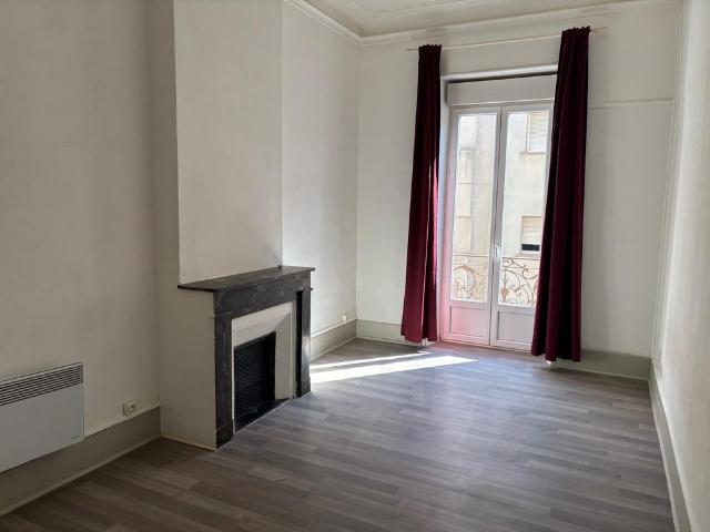 Location Appartement 1 pièce 28m² MONTPELLIER 34000