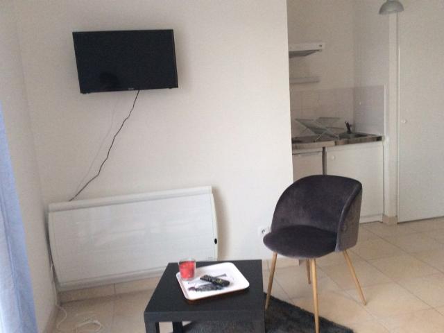 Location Appartement 1 pièce 28m² NANTES 44000