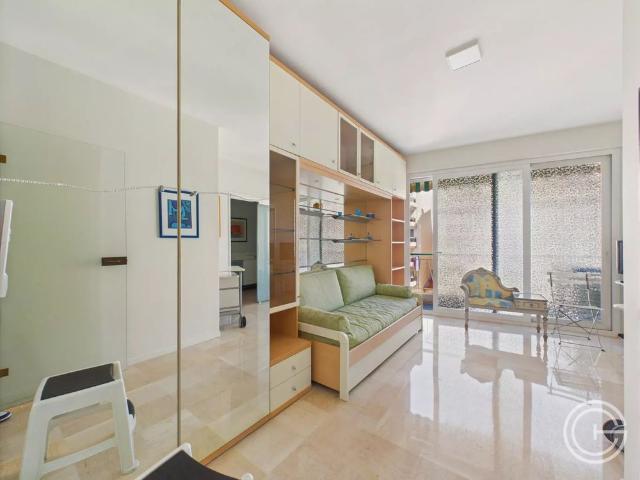 Location Appartement 1 pièce 28m² NICE 06000