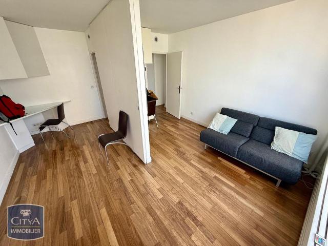 Location Appartement 1 pièce 28m² PARIS 15ème