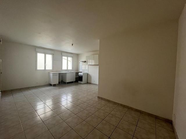 Location Appartement 1 pièce 28m² PLERGUER 35540