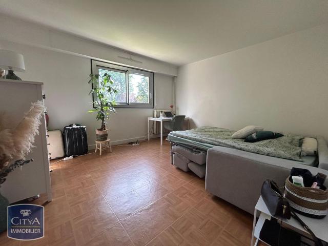 Location Appartement 1 pièce 28m² RAMBOUILLET 78120