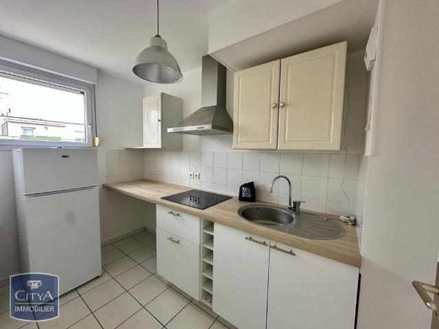 Location Appartement 1 pièce 28m² REIMS 51100