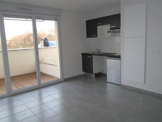 Location Appartement 1 pièce 28m² ST ANDRE DE CUBZAC 33240