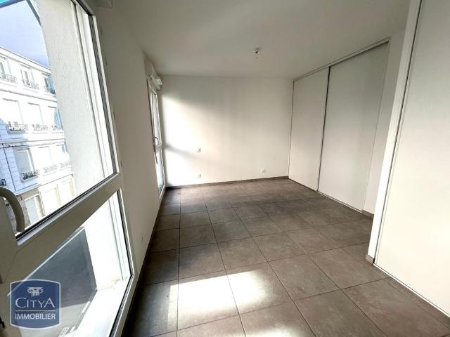 Location Appartement 1 pièce 28m² ST ETIENNE 42000