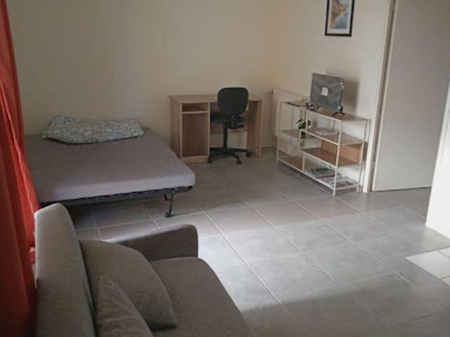 Location Appartement 1 pièce 29 m2 Nanterre