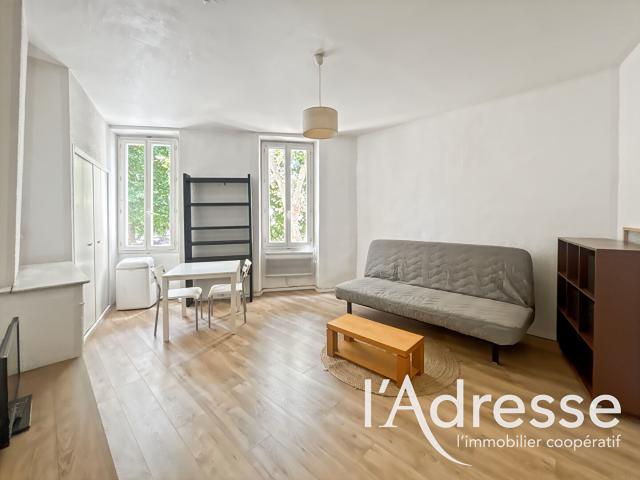 Location appartement 1 pièce, 29.00m², Aubagne
