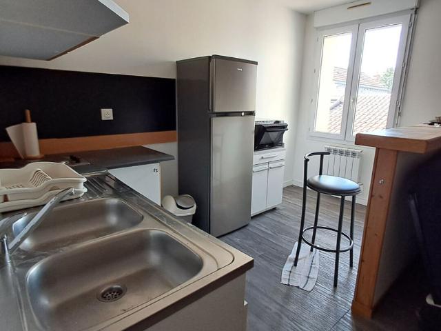 Location appartement 1 pièce, 29.00m², Châlette sur Loing