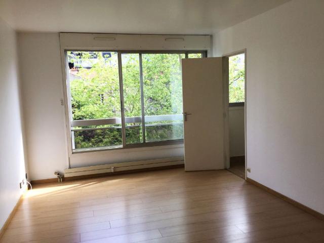 Location appartement 1 pièce, 29.00m², Issy les Moulineaux