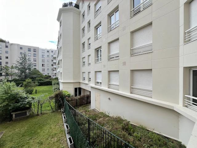 Location Appartement 1 pièce 29.41 m2 Courbevoie