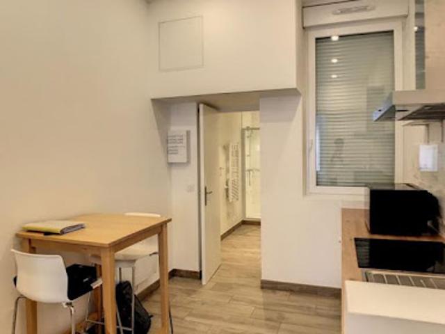 Location Appartement 1 pièce 29.41 m2 Lille