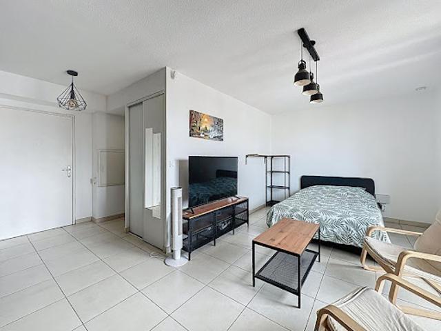 Location Appartement 1 pièce 29 m2 La Seyne sur Mer