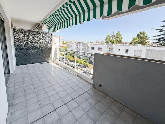 Location Appartement 1 pièce 29.68 m2 Antibes