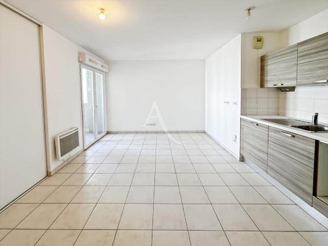 Location Appartement 1 pièce 29.83 m2 Antibes
