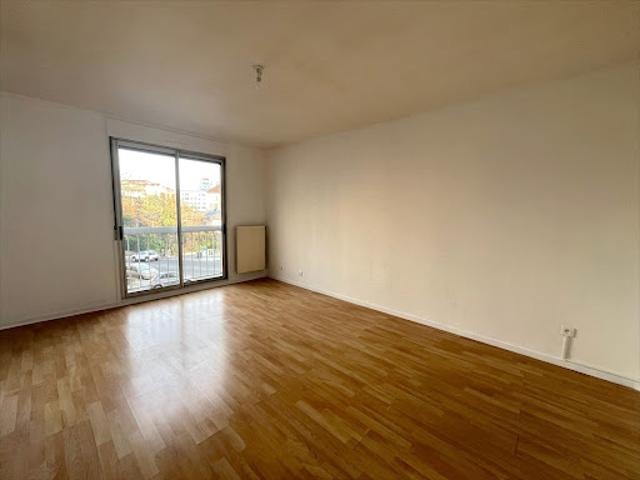Location Appartement 1 pièce 29.92 m2 Annemasse