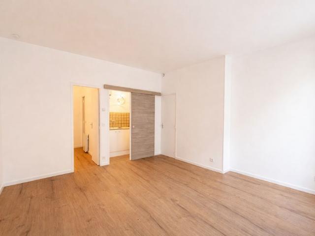 Location Appartement 1 pièce 29m²