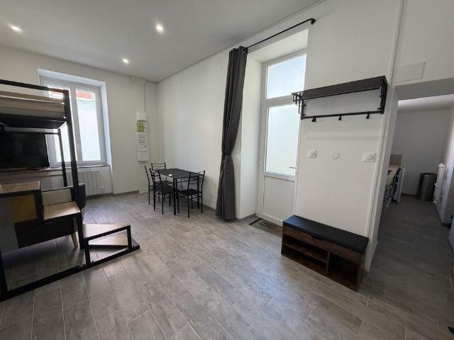 Location Appartement 1 pièce 29m²