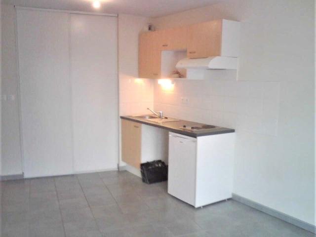 Location Appartement 1 pièce 29m² TOULOUSE 31000