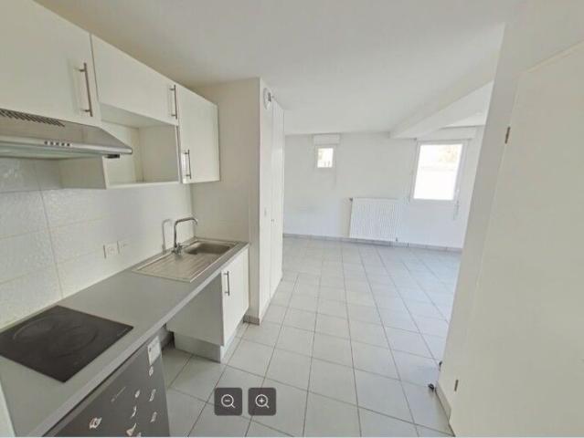 Location Appartement 1 pièce 29m² TOULOUSE 31300