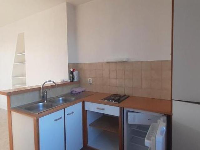 Location Appartement 1 pièce 29m² TOURS 37000