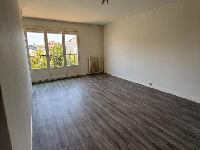 Location Appartement 1 pièce 29m² ANGERS 49100