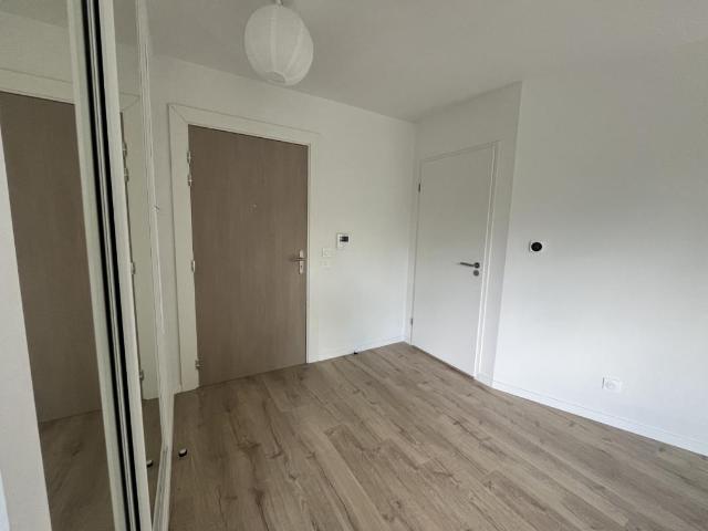 Location Appartement 1 pièce 29m² BORDEAUX 33200