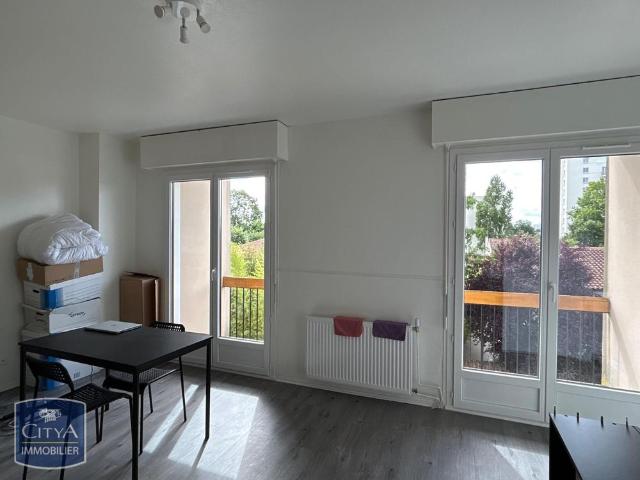 Location Appartement 1 pièce 29m² BORDEAUX 33200