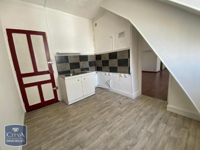 Location Appartement 1 pièce 29m² CHAMBERY 73000