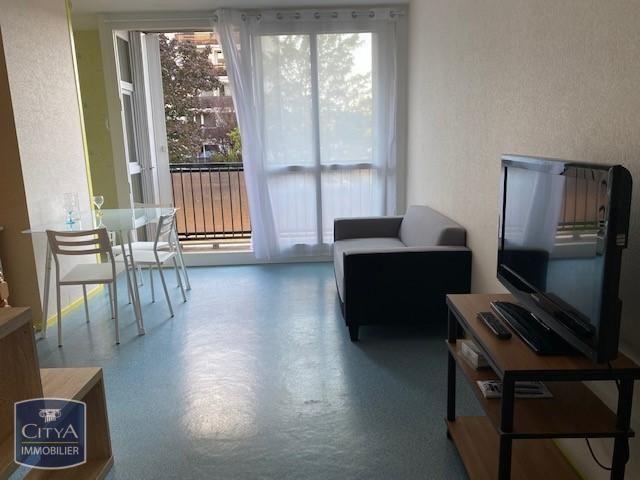 Location Appartement 1 pièce 29m² CHAMBRAY LES TOURS 37170
