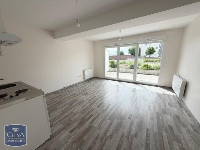 Location Appartement 1 pièce 29m² CLERMONT FERRAND 63000