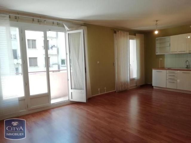 Location Appartement 1 pièce 29m² GRENOBLE 38000