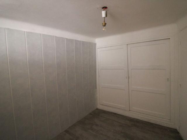 Location Appartement 1 pièce 29m² HYERES 83400