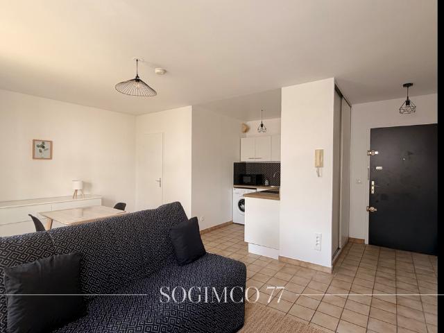 Location Appartement 1 pièce 29m² LAGNY SUR MARNE 77400