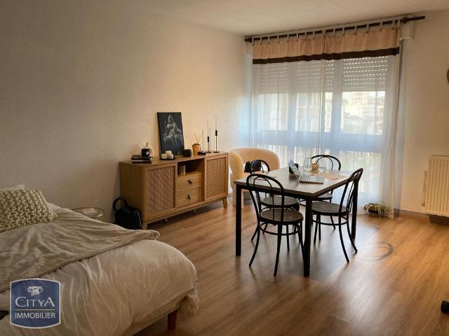 Location Appartement 1 pièce 29m² LIMOGES 87000