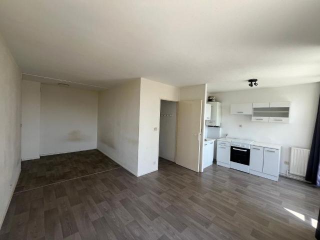 Location Appartement 1 pièce 29m² MEAUX 77100