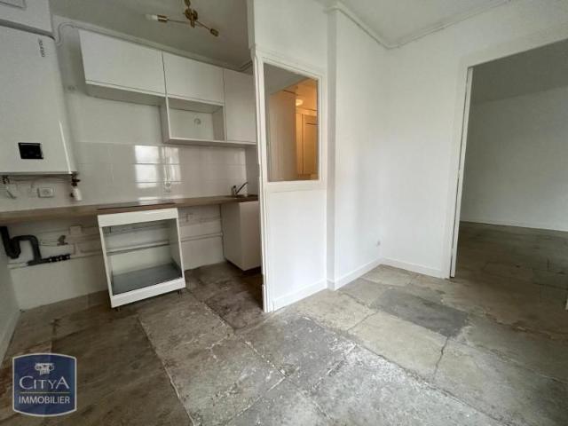 Location Appartement 1 pièce 29m² MONTPELLIER 34000