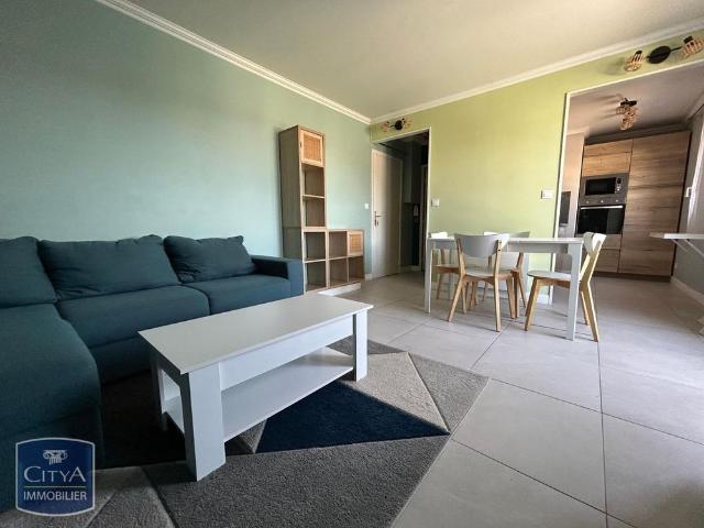 Location Appartement 1 pièce 29m² ST ARNOULT EN YVELINES 78730