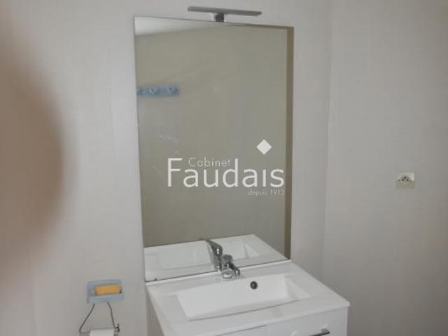 Location Appartement 1 pièce 29m² ST LO 50000