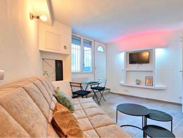 Location Appartement 1 pièce 20 m2 Marseille 7ème