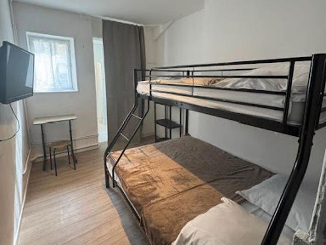 Location Appartement 1 pièce 20 m2 Marseille 1er