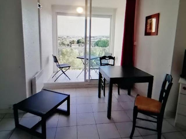 Location Appartement 1 pièce 20 m2 Narbonne