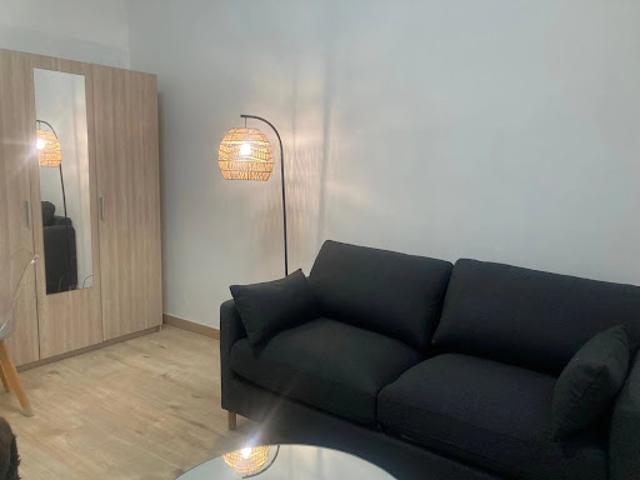 Location Appartement 1 pièce 20 m2 Nice