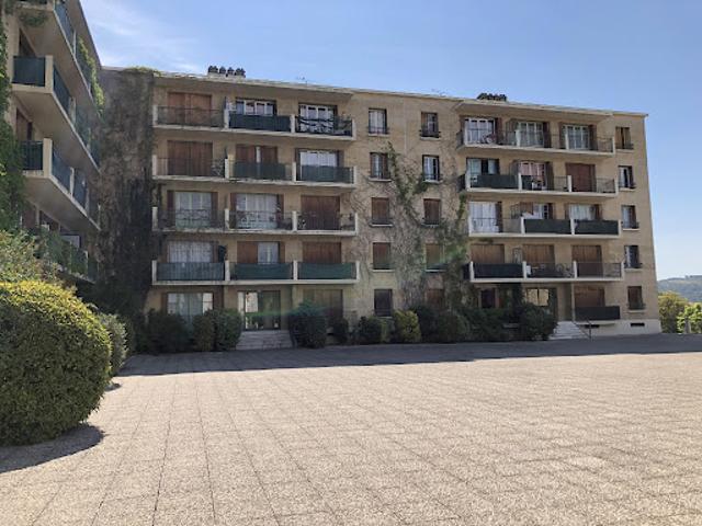 Location Appartement 1 pièce 20 m2 Aix en Provence