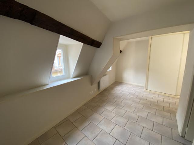 Location Appartement 1 pièce 20 m2 Dijon