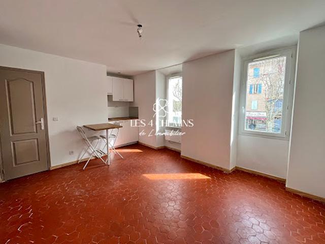 Location Appartement 1 pièce 20 m2 Fuveau